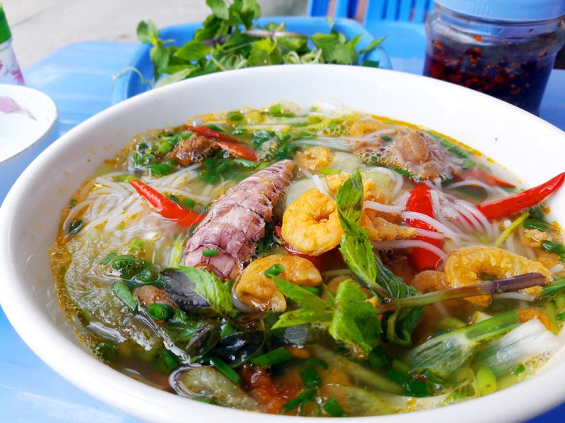 Tour Hà Nội - Hạ Long 3 Ngày 2 Đêm - Khám Phá Ẩm Thực Hạ Long 2025