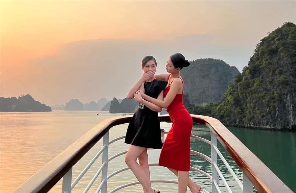 Tour Hạ Long Teambuilding 3 Ngày 2 Đêm - Trải Nghiệm Bên Vịnh Biển 2025