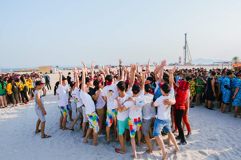 Tour Hạ Long Teambuilding 3 Ngày 2 Đêm - Trải Nghiệm Bên Vịnh Biển 2025