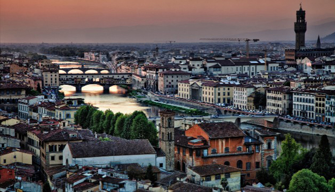 Thành phố xinh đẹp của Italy gây ấn tượng với du khách nhờ sở hữu bộ sưu tập về kiến trúc, nghệ thuật độc đáo. Năm 2013, Florence cũng đứng ở vị trí thứ ba.