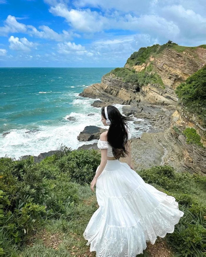 Mùa hè là thời gian tuyệt vời nhất để du lịch Cô Tô.