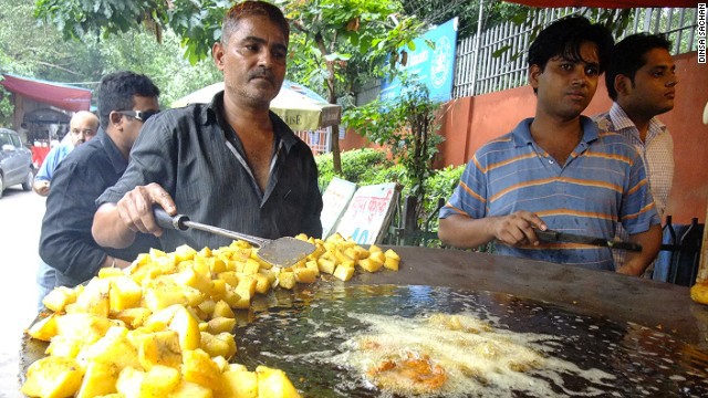 Chaat là một món ăn vặt thật sự tuyệt hảo ở New Delhi