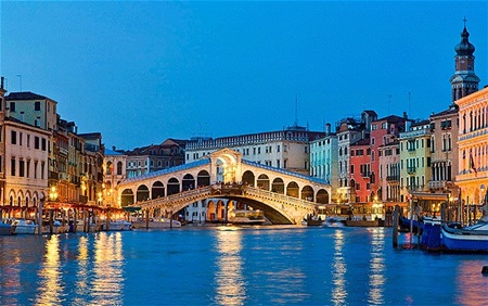 Những thành phố có kênh đào đẹp nhất thế giới