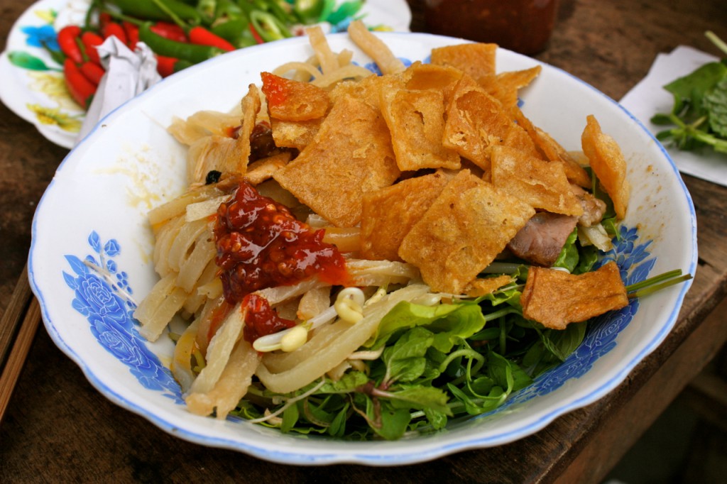 Món Cao Lầu.