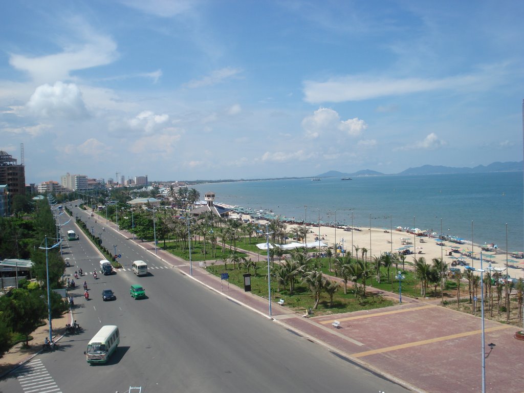Toàn cảnh Bãi Sau Vũng Tàu nhìn từ KS Thùy Vân