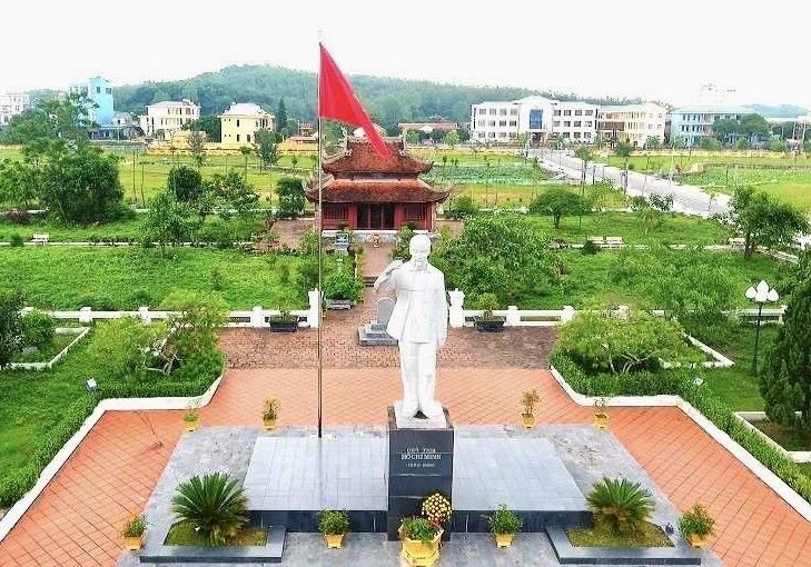 Khu di tích Chủ tịch Hồ Chí Minh.