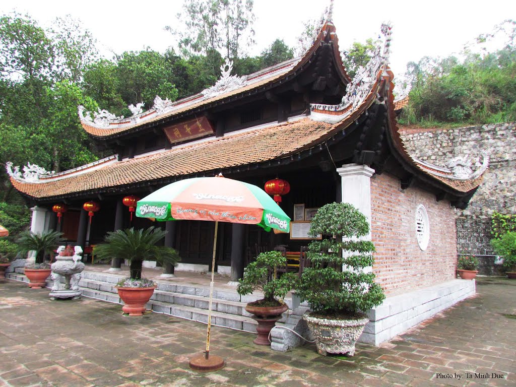 ngôi đền có từ lâu đời ở quận Lê Chân