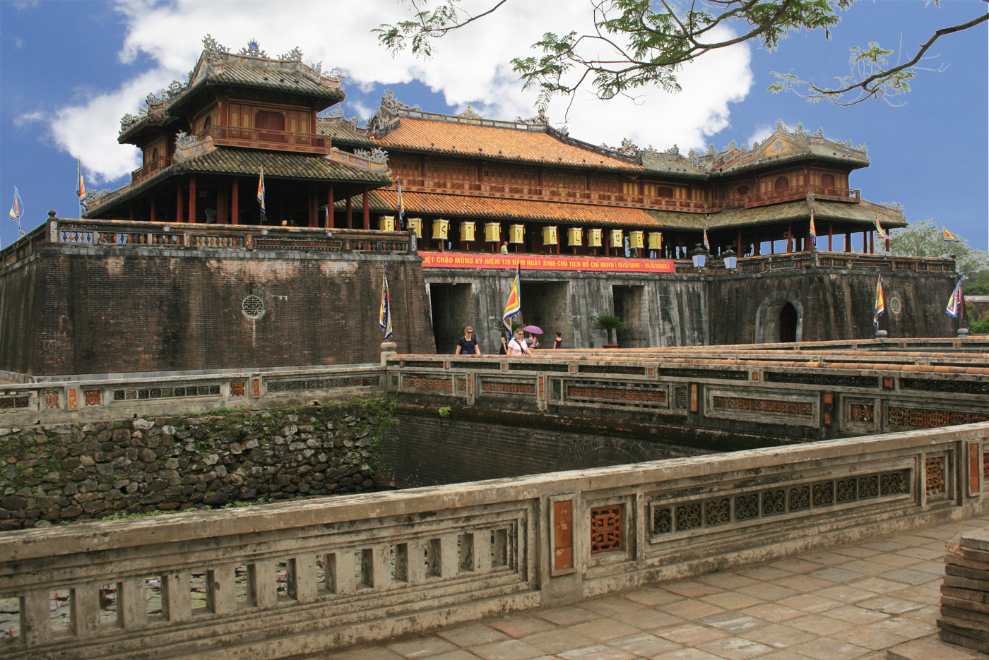 Ngọ Môn, cổng chính của Hoàng thành Huế