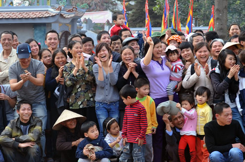 Trai Ha thanh tro tai vat cau dau xuan