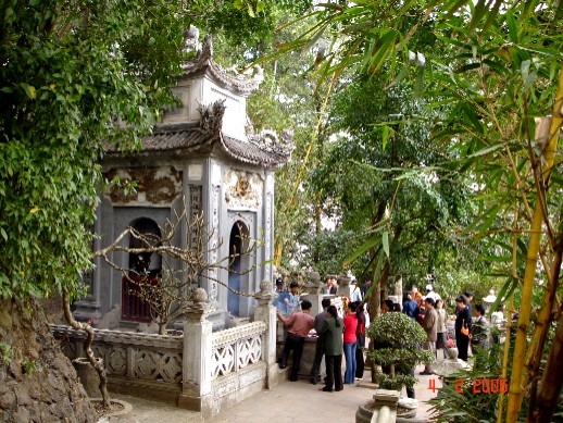 Lăng mộ vua Hùng thứ 6