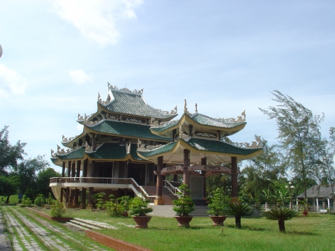 Điểm du lịch hấp dẫn: Lăng mộ Nguyễn Đình Chiểu