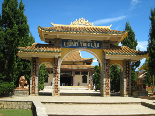 Thiền viện Trúc Lâm Đà Lạt là điểm đến của du khách muốn tĩnh tâm.
