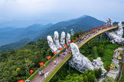 Hà Nội - Đà Nẵng - Sơn Trà - Bà Nà Hills - Hội An - Huế - Hà Nội 2025