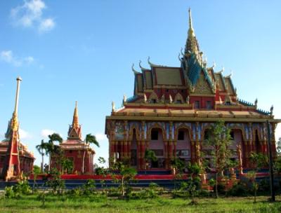 Choáng ngợp trước ngôi chùa Khmer đẹp nhất ĐBSCL