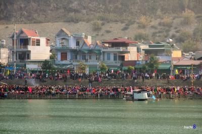 Lễ hội đua thuyền đậm sắc màu văn hóa ở Sơn La