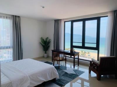Horizon Danang Beach Hotel