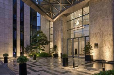 Vinpearl Luxury Landmark 81